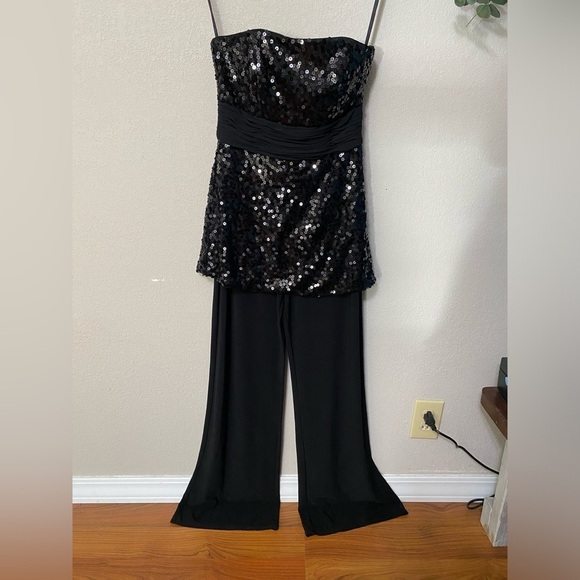 WHITE HOUSE BLACK MARKET new with tags black sequins strapless jumpsuit party 2 - Picture 2 of 8